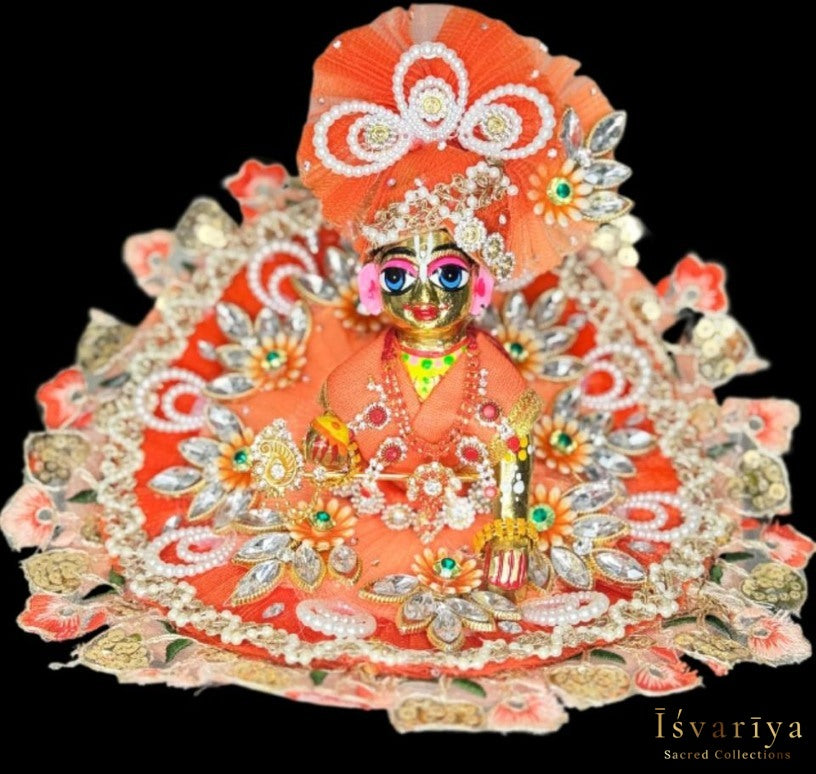 Richly detailed green & orange outfit - Nehman
